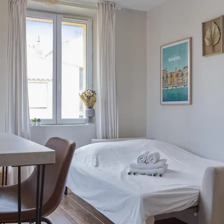 Claro - Welkeys Apartament
